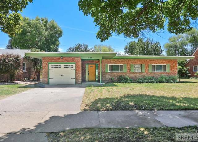 Property at 550 11th St, Idaho Falls, ID 83404, 4 beds, 2 baths