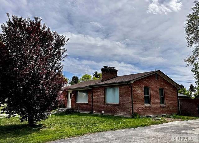 Property at 576 Sonny St, Blackfoot, ID 83221, 4 beds, 2 baths