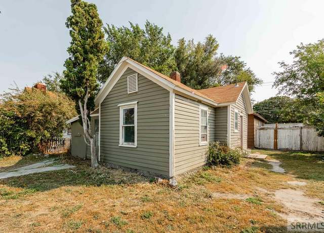 Property at 369 S Eastern Ave, Idaho Falls, ID 83402, 2 beds, 2 baths