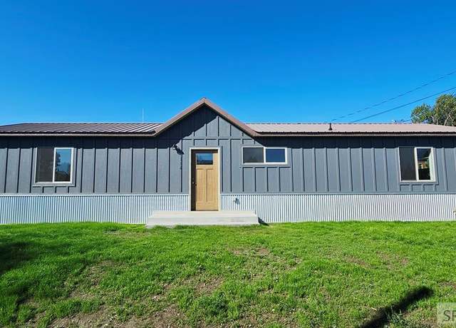 Property at 114 Neyman St, Salmon, ID 83467, 2 beds, 2 baths