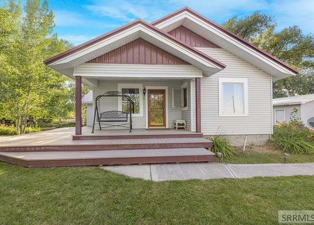 Property at 171 N 3300 E, Rigby, ID 83442, 2 beds, 2 baths