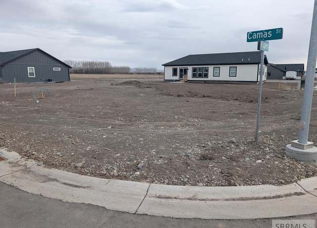 Property at 286 Camas St, Sugar City, ID 83448