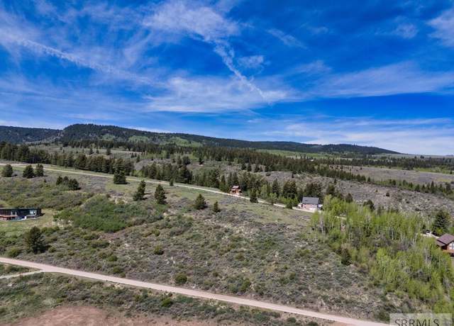 Property at 2401 Grandview Dr, Tetonia, ID 83452