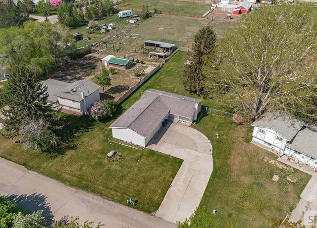 Property at 6593 N Jennifer Ln, Idaho Falls, ID 83401, 5 beds, 3 baths