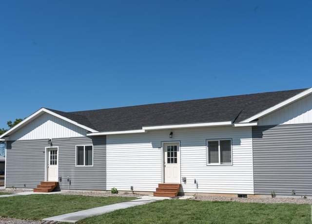 Property at 195 S 11th W, St Anthony, ID 83445, 2 beds, 2 baths