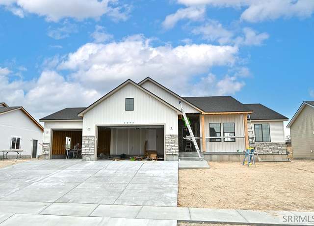 Property at 3045 Roundup Ln, Ammon, ID 83406, 3 beds, 2 baths