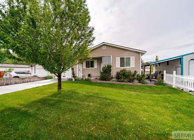 Property at 1455 Willow Ave, Idaho Falls, ID 83402, 4 beds, 2 baths