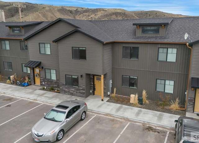 Property at 3780 Philbin Rd #5, Pocatello, ID 83201, 4 beds, 2 baths