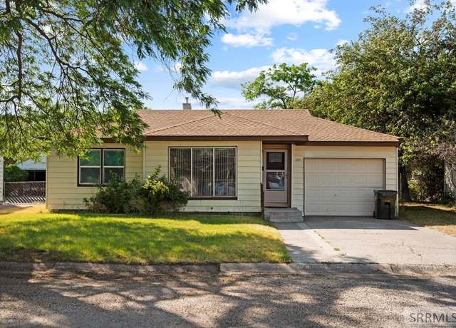 Property at 1201 Sunset Ave, Blackfoot, ID 83221, 2 beds, 1 bath