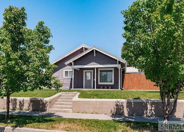 Property at 208 G St, Idaho Falls, ID 83402, 4 beds, 3 baths