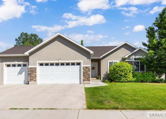 Property at 3809 E Windmill Dr, Ammon, ID 83406, 6 beds, 3 baths