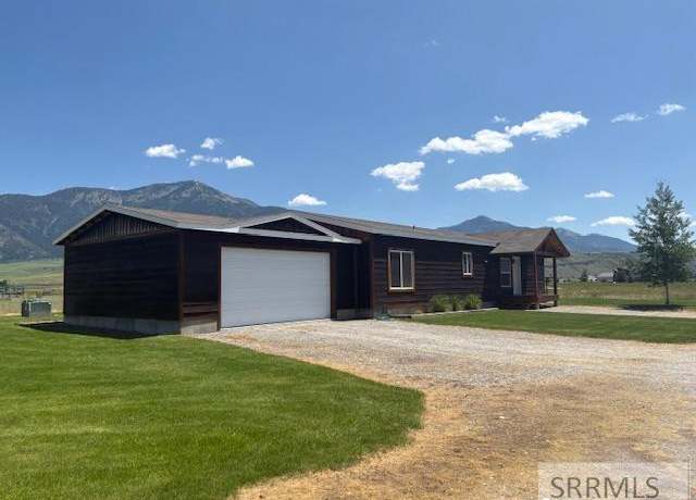 Property at 47 Jackalope Dr, Irwin, ID 83428, 3 beds, 2 baths