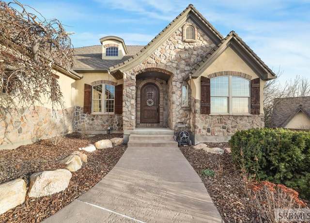 Property at 5308 E Cabana Dr, Ammon, ID 83406, 6 beds, 5.5 baths
