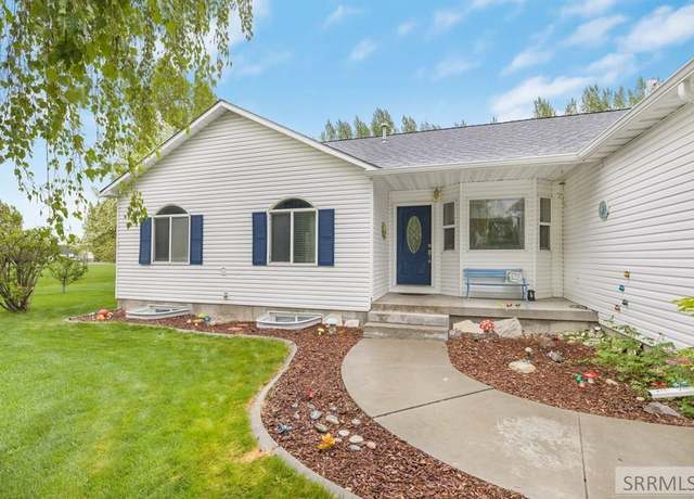Property at 4424 Juniper Ave, Rexburg, ID 83440, 6 beds, 3.5 baths