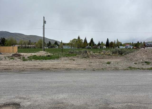 Property at 410 Rose Ave, Mackay, ID 83251