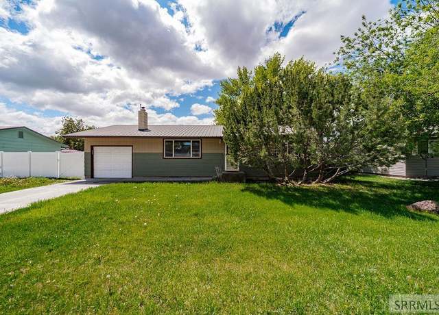 Property at 3710 Michelle St, Idaho Falls, ID 83401, 4 beds, 2 baths
