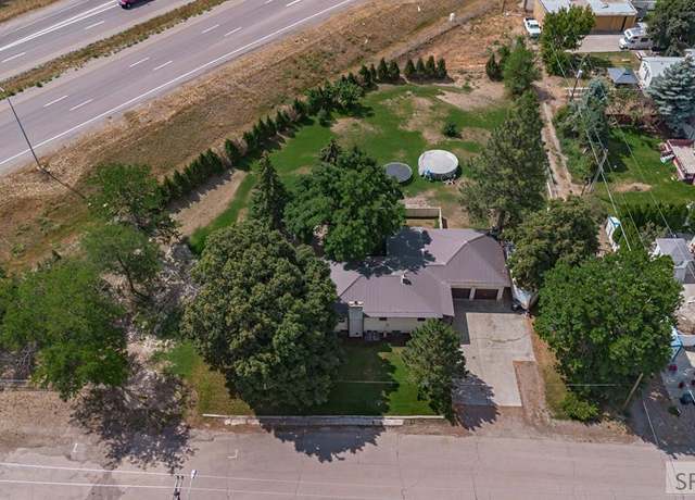 Property at 1295 Canyon Ave, Idaho Falls, ID 83402, 5 beds, 2 baths