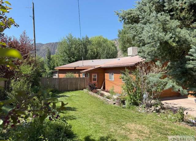 Property at 4 Mule View Ln, North Fork, ID 83466, 4 beds, 2 baths
