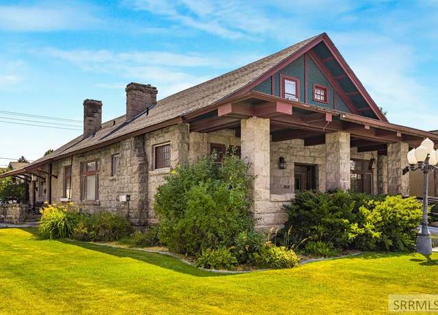 Property at 105 W Main St, Rexburg, ID 83440, 8 beds, 4 baths