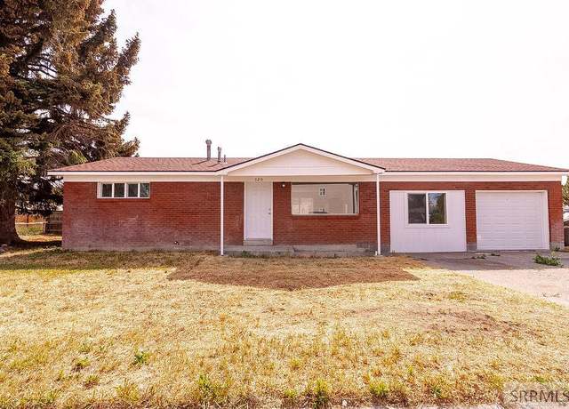 Property at 520 Wabash Ave, Idaho Falls, ID 83401, 4 beds, 3 baths