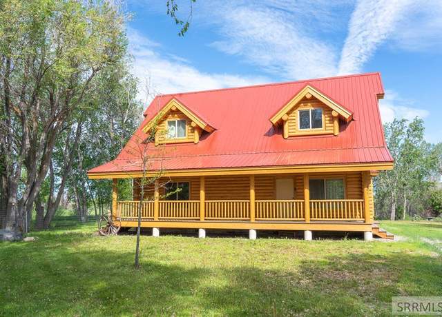 Property at 491 N Yellowstone Hwy, Rigby, ID 83442, 3 beds, 3 baths
