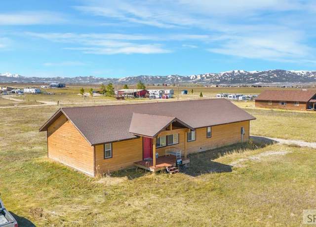 Property at 879 Teague Ave, Driggs, ID 83422, 3 beds, 2 baths