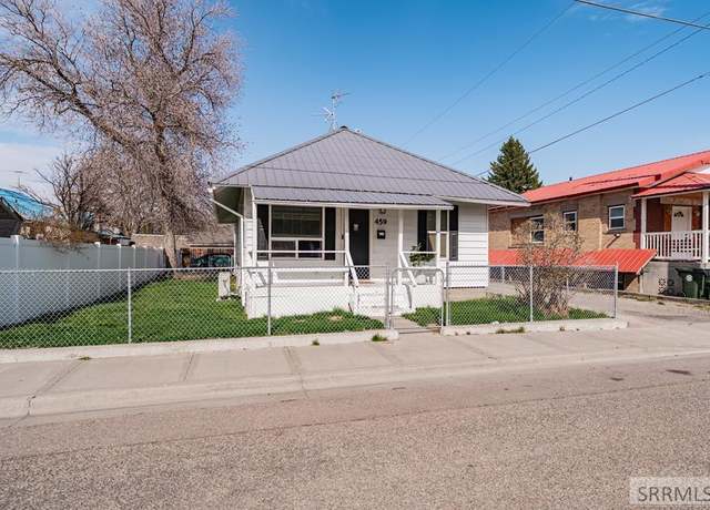 Property at 459 E Judicial St, Blackfoot, ID 83221, 3 beds, 2 baths
