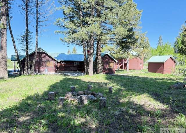 Property at 4124 Lariat Way, Island Park, ID 83429, 4 beds, 3 baths