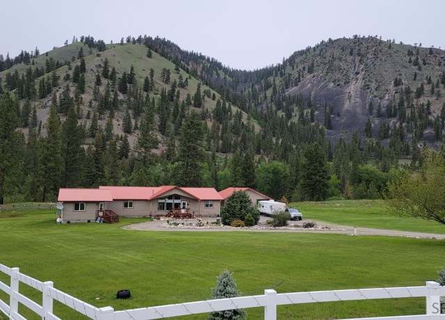 Property at 10 Cameron Dr, North Fork, ID 83466, 3 beds, 3 baths