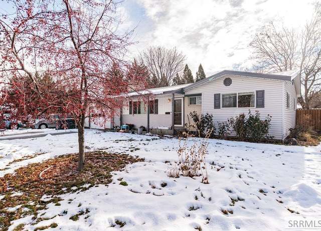 Property at 1192 Mojave St, Idaho Falls, ID 83404, 4 beds, 2 baths