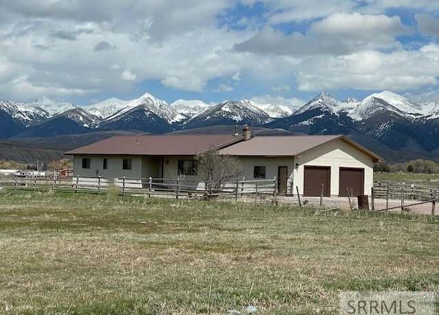 Property at 8 Demick Ln, Salmon, ID 83467, 3 beds, 2 baths
