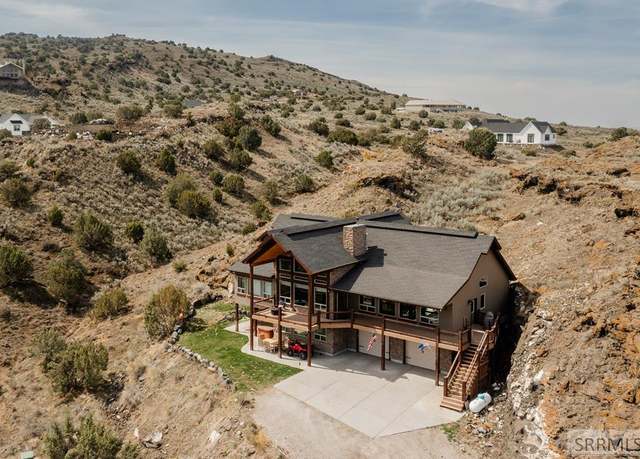 Property at 3979 Hangman's Loop, Menan, ID 83434, 5 beds, 3 baths
