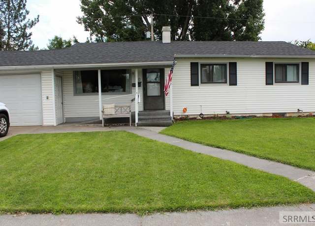 Property at 950 Quincy St, Idaho Falls, ID 83401, 3 beds, 1 bath