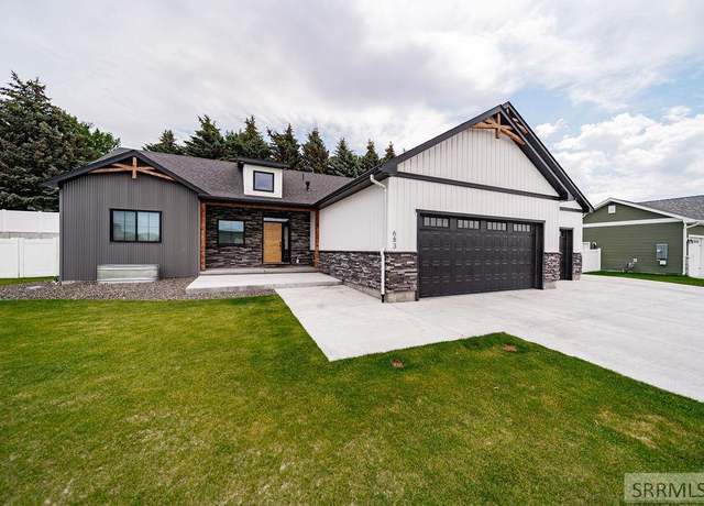 Property at 683 Boxwood Dr, Idaho Falls, ID 83402, 5 beds, 3 baths