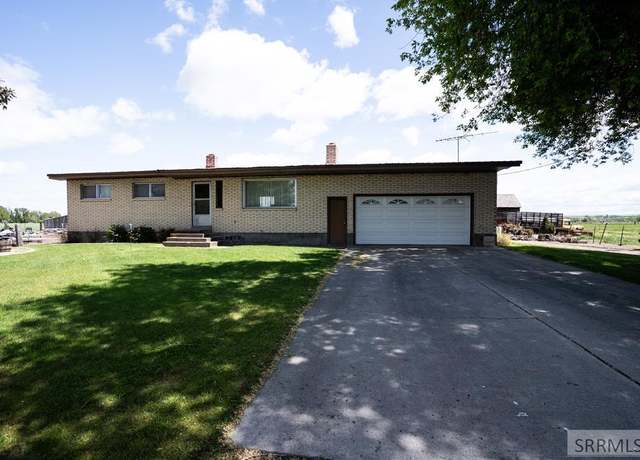 Property at 594 N 3000 W, Rexburg, ID 83440, 3 beds, 2 baths
