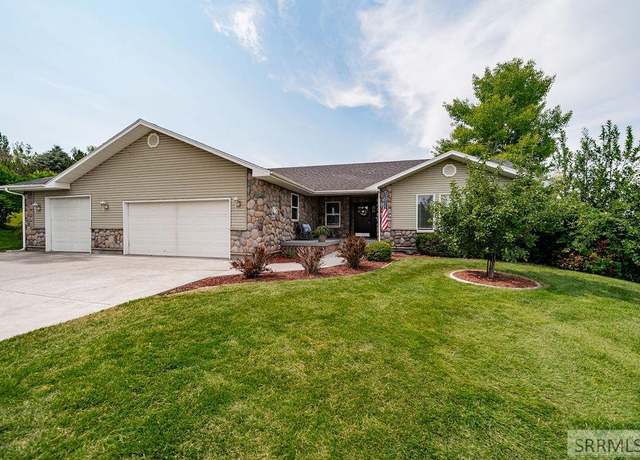 Property at 5264 Skidmore Dr, Idaho Falls, ID 83406, 4 beds, 3 baths