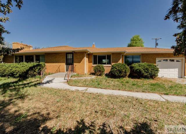 Property at 4635 E 1st St, Idaho Falls, ID 83401, 2 beds, 1.5 baths