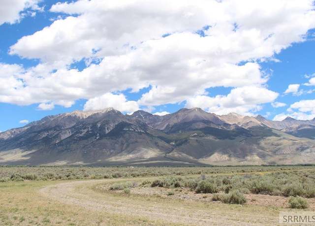 Property at 5865 W Remington Ridge Rd, Mackay, ID 83251