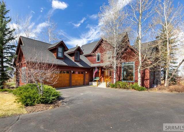 Property at 1044 Miller Ranch Rd, Driggs, ID 83422, 3 beds, 3 baths