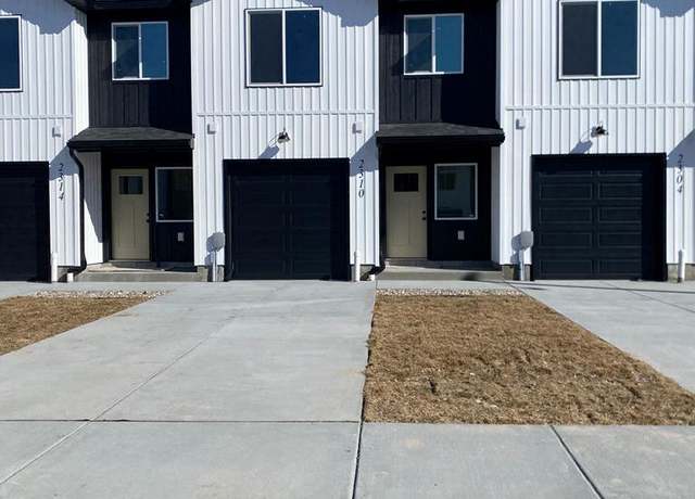 Property at 2324 Caliber Pl, Blackfoot, ID 83221, 3 beds, 2.5 baths