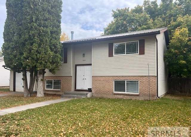 Property at 642 Neptune Dr, Idaho Falls, ID 83402, 5 beds, 1.5 baths