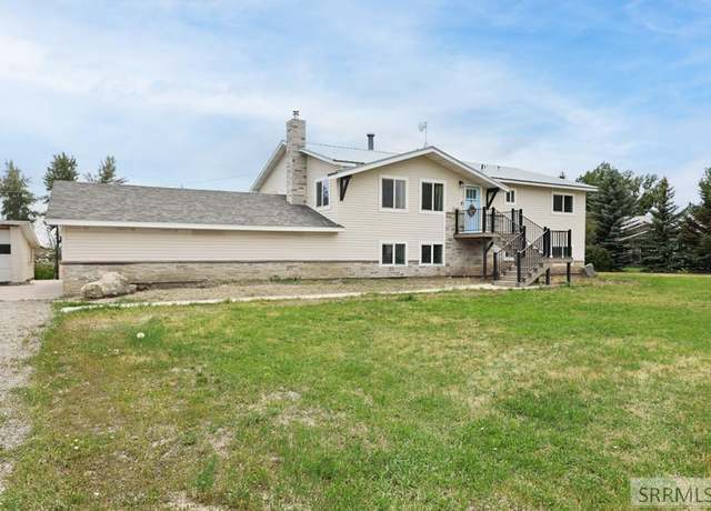 Property at 1830 Teton View Dr, Rexburg, ID 83440, 4 beds, 2.5 baths