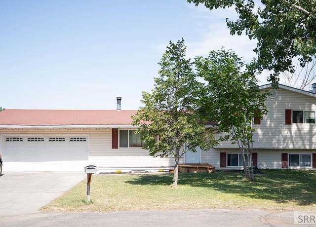 Property at 6340 Northside Cir, Idaho Falls, ID 83401, 4 beds, 2 baths