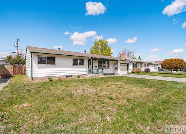 Property at 1044 Westergard Ave, Idaho Falls, ID 83404, 4 beds, 1.5 baths