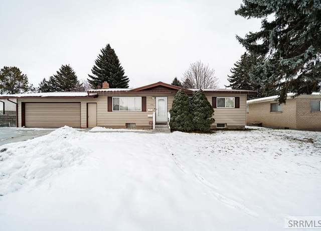 Property at 976 Boise Ave, Idaho Falls, ID 83402, 5 beds, 2 baths