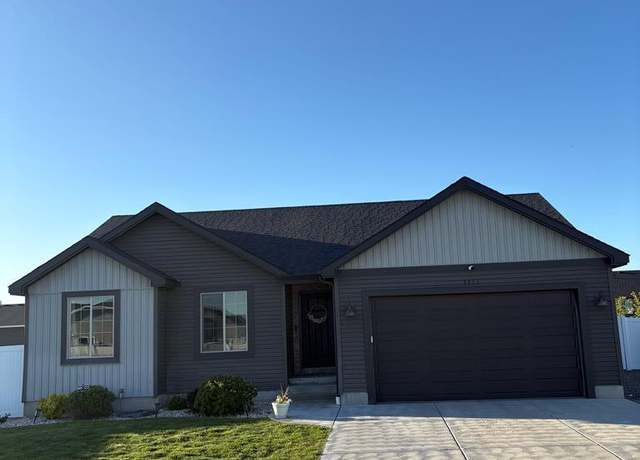 Property at 3933 E Hyrum Dr, Idaho Falls, ID 83401, 6 beds, 3 baths