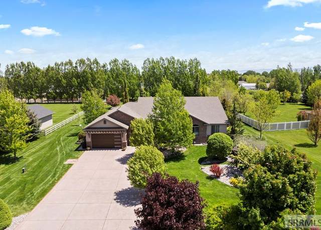 Property at 1595 N 760 E, Shelley, ID 83274, 6 beds, 4 baths