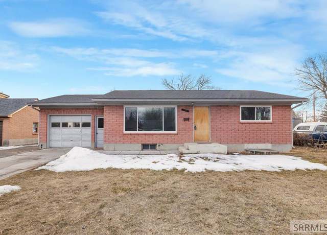 Property at 620 9th St, Idaho Falls, ID 83404, 4 beds, 2 baths