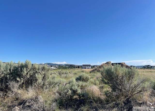 Property at 4610 E Dusty Bison Cir, Idaho Falls, ID 83406