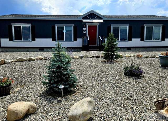 Property at 1030 Excelsior Ln, Challis, ID 83226, 3 beds, 2 baths